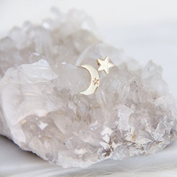 moon and star earring